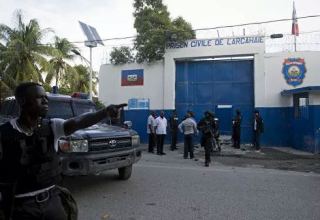 Haitidə 400-dən çox məhbus həbsxanadan qaçıb, qarşıdurmada 25 nəfər ölüb