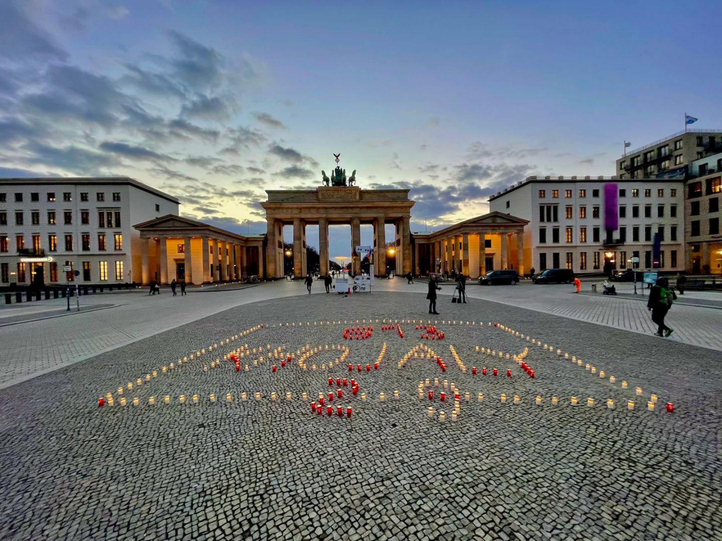 Almaniyada Xocalı soyqırımının 29-cu ildönümü ilə bağlı maraqlı flaşmob təşkil edilib (FOTO)
