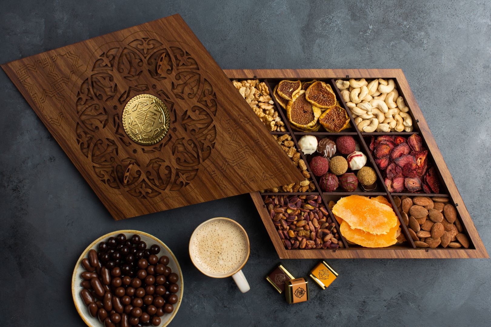 Make a worthy gift to corporate partners with Xurcun Luxury Nuts, Sweets & Dried fruits! - PHOTO