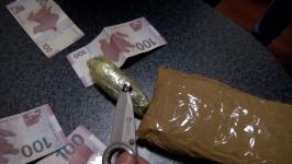 Bakıda narkotik alverçisi 3 kiloqram heroinlə yaxalandı (FOTO/VİDEO)