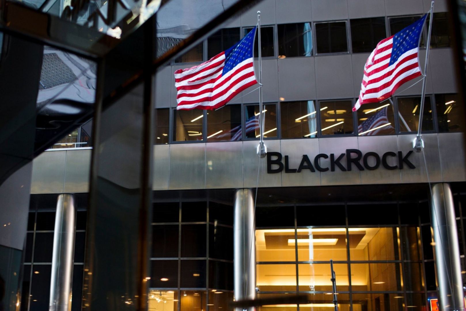 BlackRock profit beats as assets grow to a record $9.5 trillion