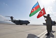 Azerbaijan, Turkey to hold joint military exercises (PHOTO)