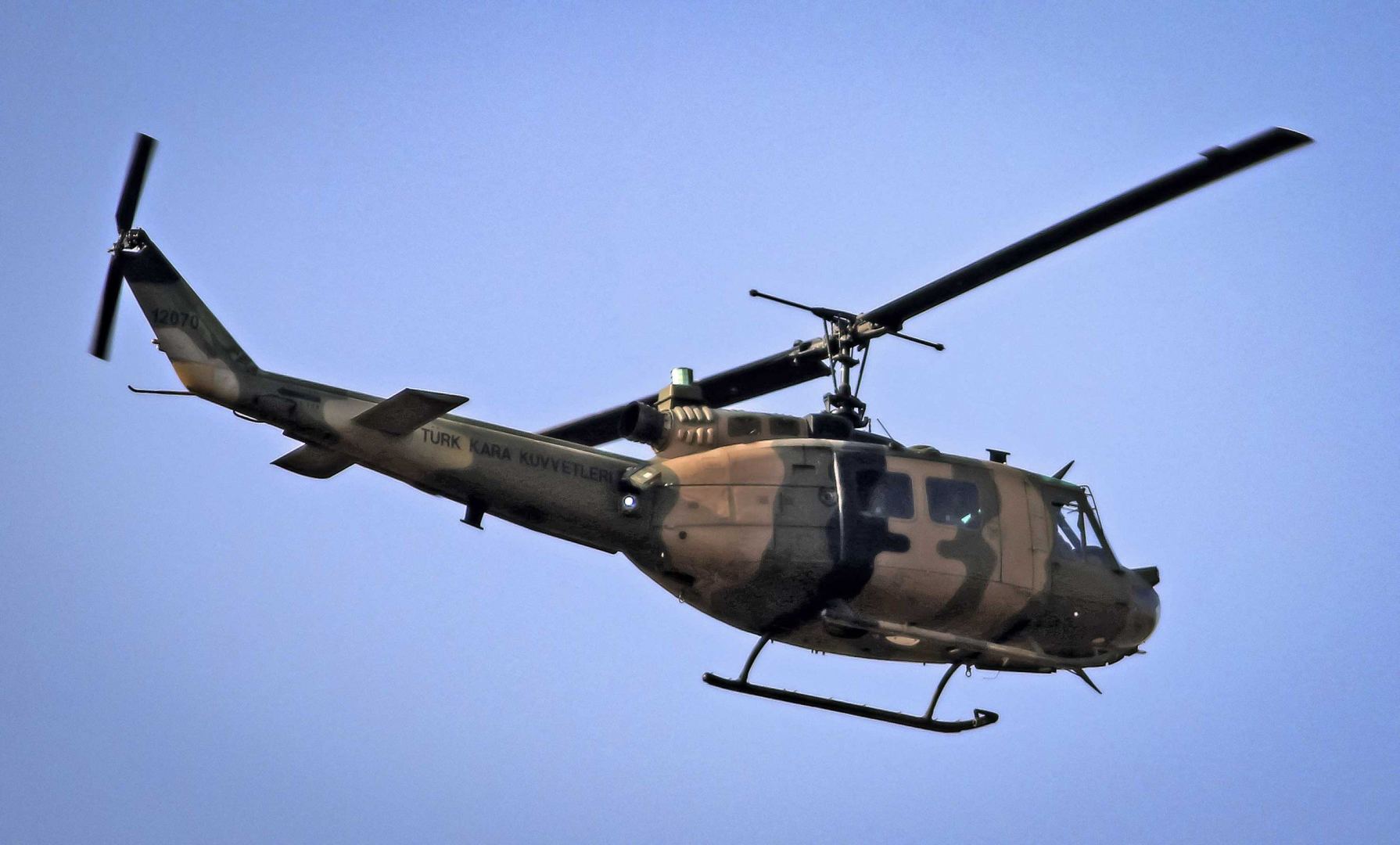 При крушении военного вертолета погиб генерал турецкой армии (Обновлено)