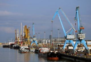 Iran’s PMO discloses details of cargo transportation in Bandar Lengeh port
