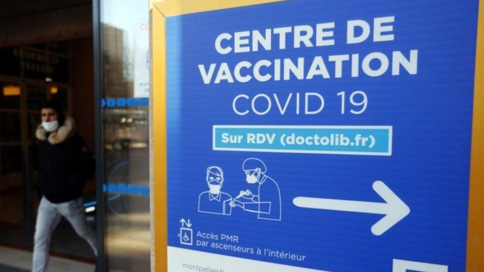 Fransada əhalinin 67 faizi koronavirusdan tam peyvənd edilib
