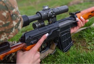 Azerbaijan sends female sniper of Armenian origin, taken during Karabakh war, back to Lebanon (PHOTO)