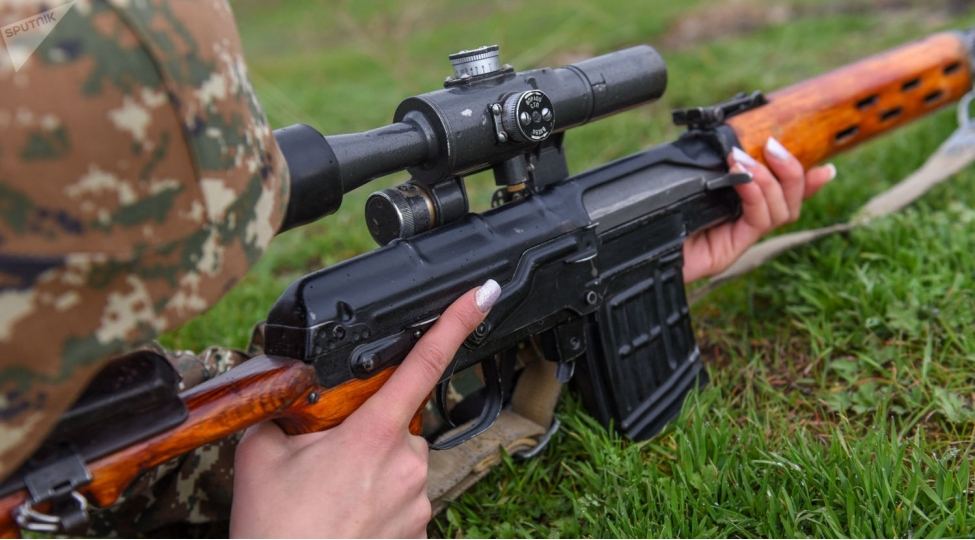 Азербайджан передал Ливану женщину-снайпера армянского происхождения (ФОТО)