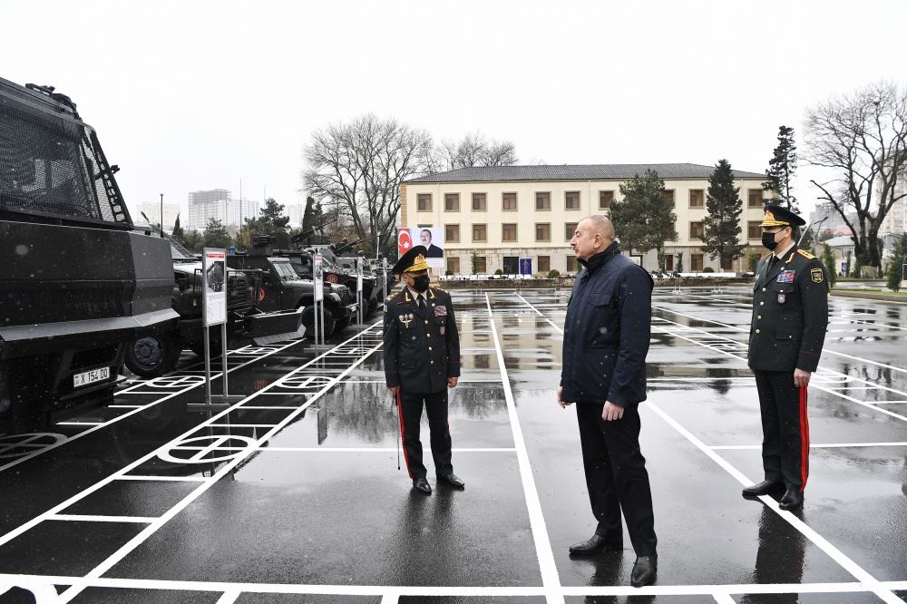 Prezident İlham Əliyev Daxili Qoşunların yeni inşa olunan “N” hərbi hissəsinin açılışında iştirak edib (FOTO) - Gallery Image