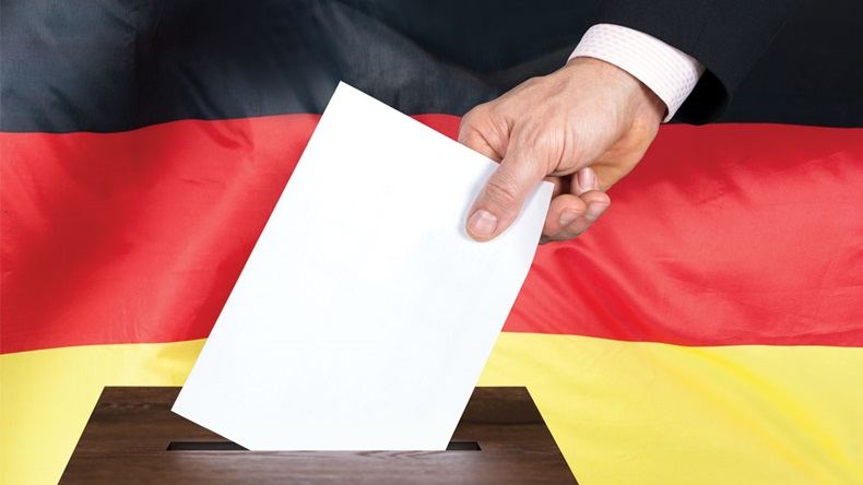 Almaniyada seçkilərin ilkin rəsmi nəticələri açıqlandı