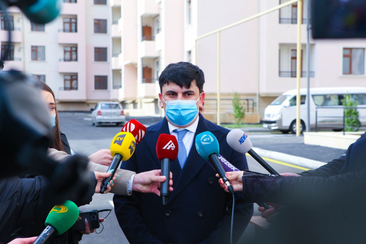 Минтруда Азербайджана предоставило семьям шехидов и инвалидам войны еще 50 квартир (ФОТО)
