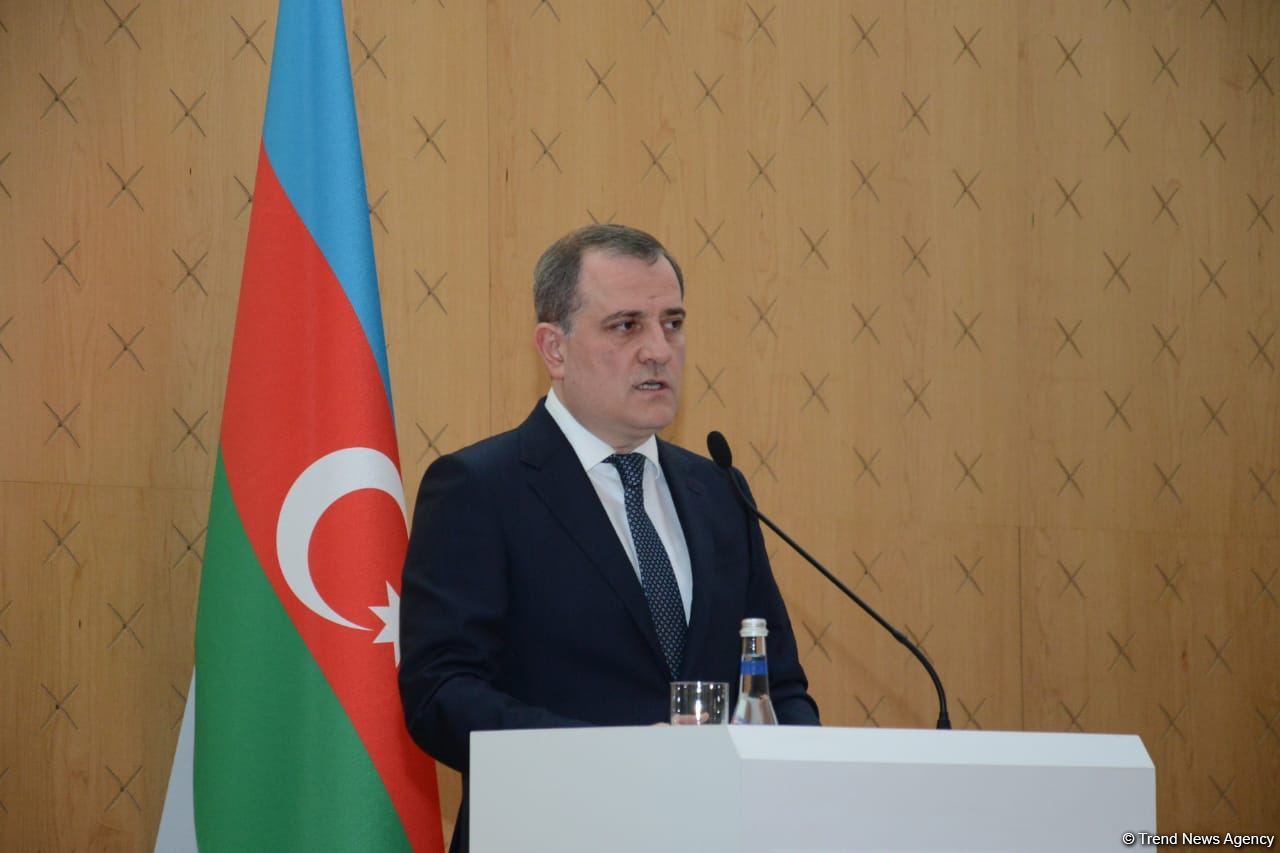 Содержащиеся в Азербайджане армянские военные не считаются военнопленными - глава МИД