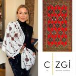 Гюльнара Халилова представила шелковые шарфы с орнаментами Карабахских ковров (ФОТО)