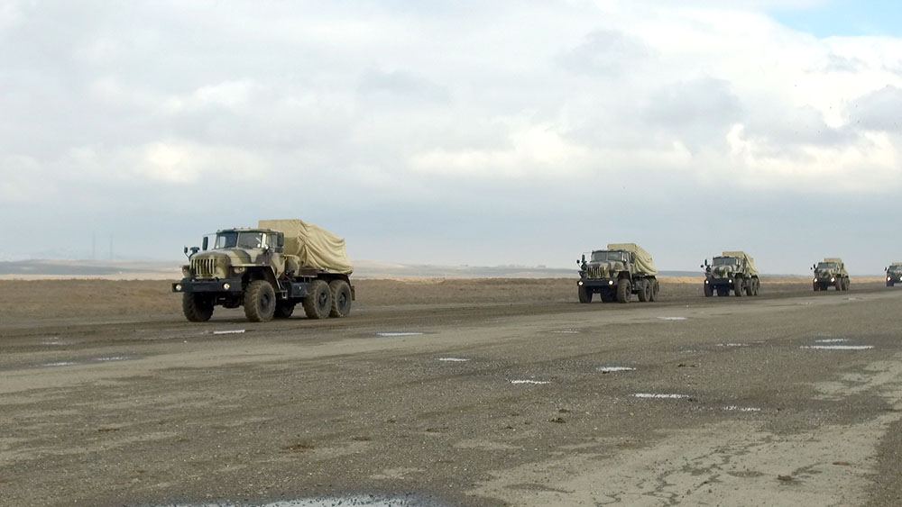 Азербайджанские войска, привлеченные к широкомасштабным учениям, занимают районы сосредоточения (ФОТО/ВИДЕО)