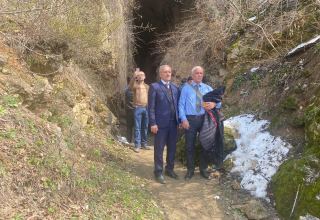 Media representatives visit Azykh cave in Azerbaijan's Khojavend (PHOTO)