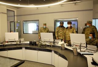 В рамках учений министр обороны Азербайджана посетил Объединенный командный пункт ВВС (ФОТО/ВИДЕО)