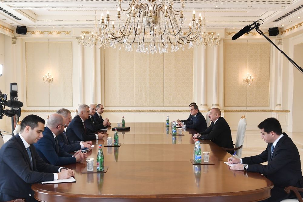 Президент Ильхам Алиев принял делегацию во главе с министром иностранных и европейских дел Словакии