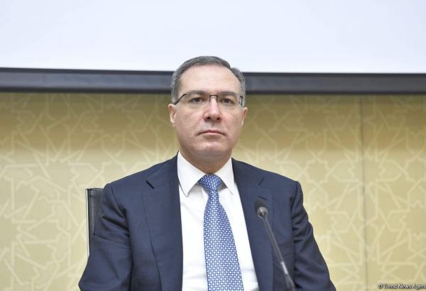 Vaccination - only way to fight coronavirus, says Azerbaijani president's aide