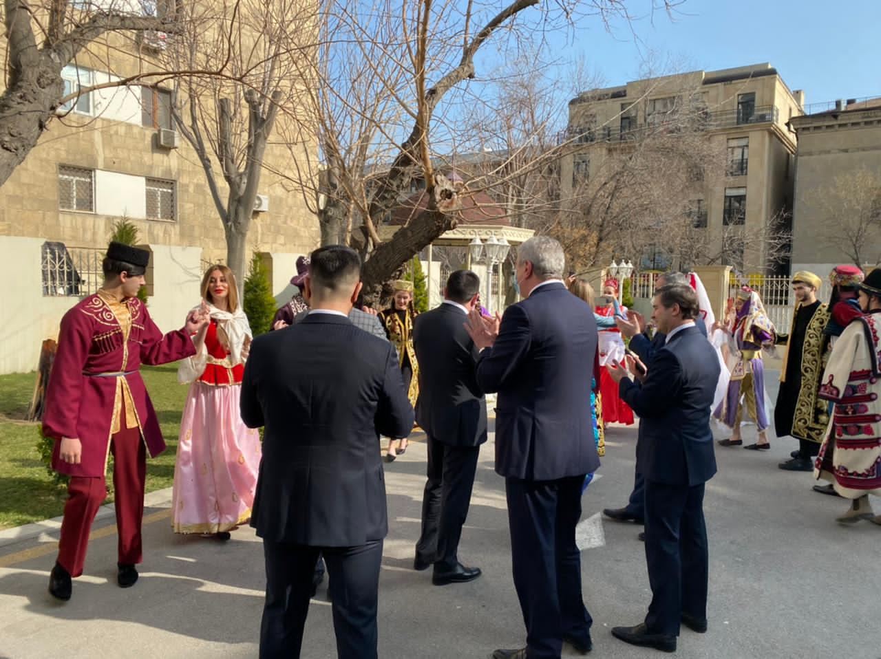В Баку представлены национальные костюмы тюркского мира (ФОТО)