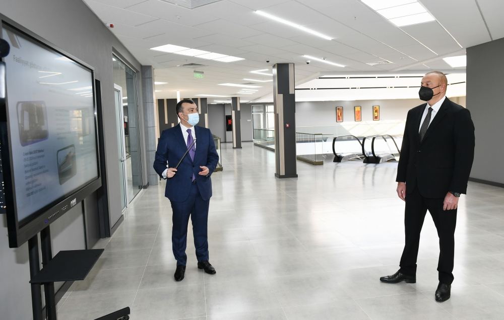 Президент Ильхам Алиев принял участие в открытии в Баку центра DOST номер 4 (ФОТО)
