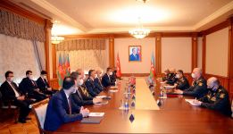 Министр обороны Азербайджана встретился с делегацией компаний оборонной промышленности Турции (ФОТО)