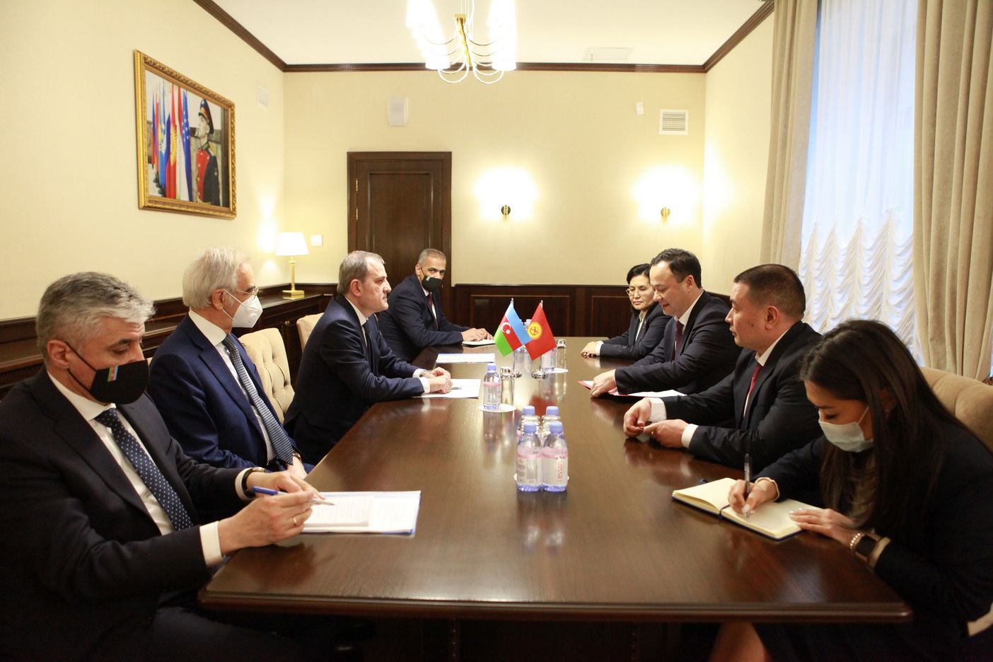 Azerbaijani, Kyrgyz FMs exchange views on expanding and deepening existing bilateral ties (PHOTO)