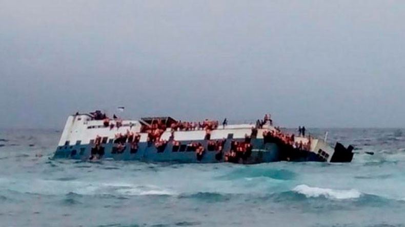 Banqladeşdə sərnişin gəmisi batıb, ən azı 5 nəfər ölüb