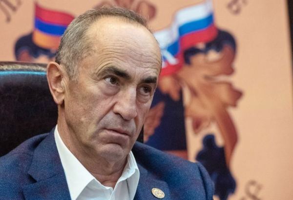 В Армении идет процесс депопуляции - экс-президент
