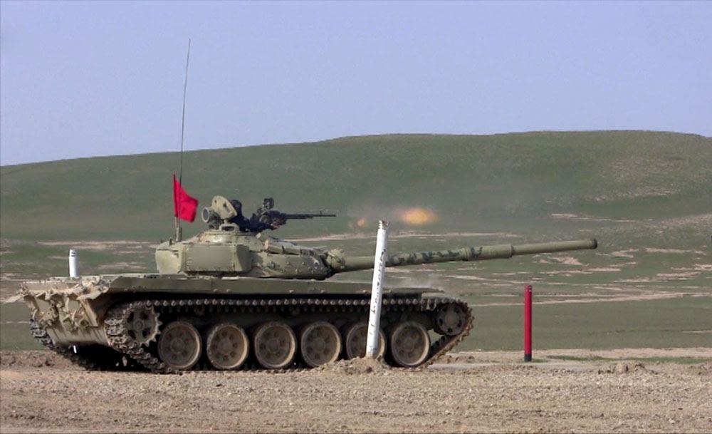 Танковые подразделения азербайджанской армии выполнили боевые стрельбы (ФОТО/ВИДЕО)