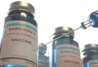 Глава BioNTech предсказал необходимость в новых вакцинах в следующем году