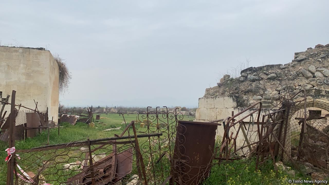 Делегация Тюркского совета побывала на разрушенном армянами кладбище Имарат (ФОТО/ВИДЕО)