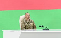 Президент Ильхам Алиев принял участие в открытии в Баку Парка военных трофеев (ФОТО/ВИДЕО)