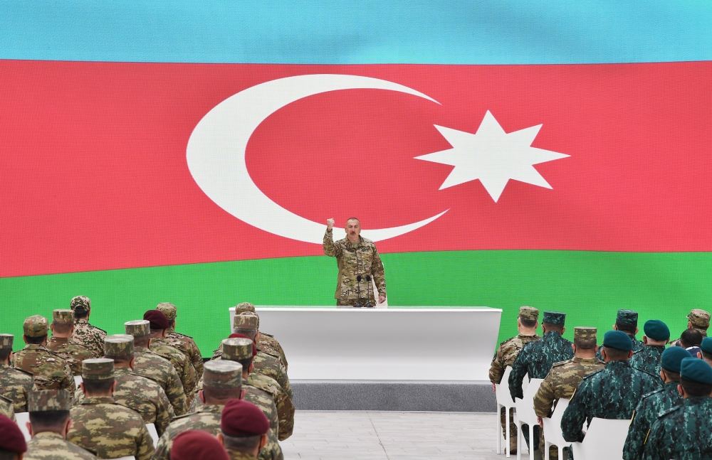 Президент Ильхам Алиев принял участие в открытии в Баку Парка военных трофеев (ФОТО/ВИДЕО)