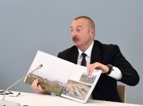 Президент Ильхам Алиев выступил на конференции в Университете АДА (ФОТО/ВИДЕО) (версия 4)