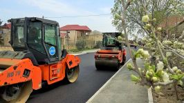 В одном из поселков Баку заканчивается ремонт улицы (ФОТО)