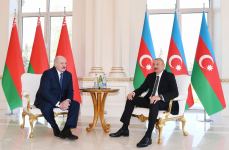 Azerbaijani, Belarus presidents hold one-on-one meeting (PHOTO)