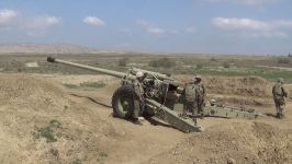 Raket-artilleriya batareyalarının döyüş atışlı taktiki təlimləri keçirilir (FOTO/VİDEO)