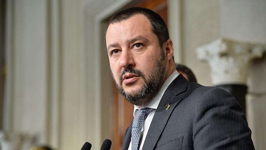 Экс-главу МВД Италии и лидера партии "Лига" Сальвини отдали под суд по делу о мигрантах