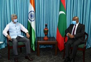 Maldives Foreign Minister meets Jaishankar, discusses regional, international issues