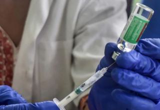 Директор ЕМА: в Италии нет необходимости прививать детей третьей дозой вакцины от ковида