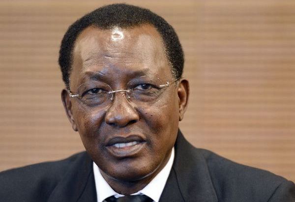 Çad prezidenti qiyamçılarla qarşıdurmada öldü