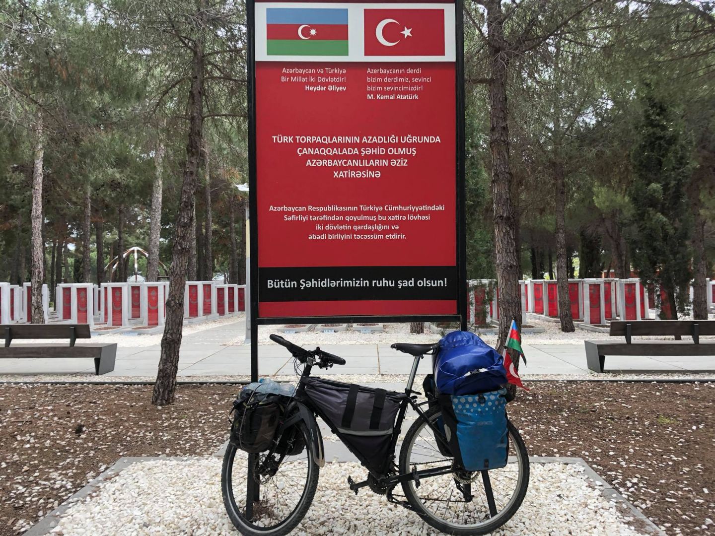 В честь братства Азербайджана и Турции в рамках мирового турне совершен велопробег от Стамбула до Чанаккале (ФОТО)