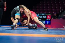 Mariya Stadnik Avropa çempionatının finalında (FOTO) - Gallery Thumbnail