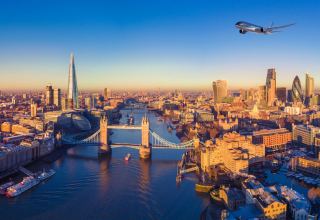 "Азербайджанские Авиалинии" открывают спецрейсы в Лондон