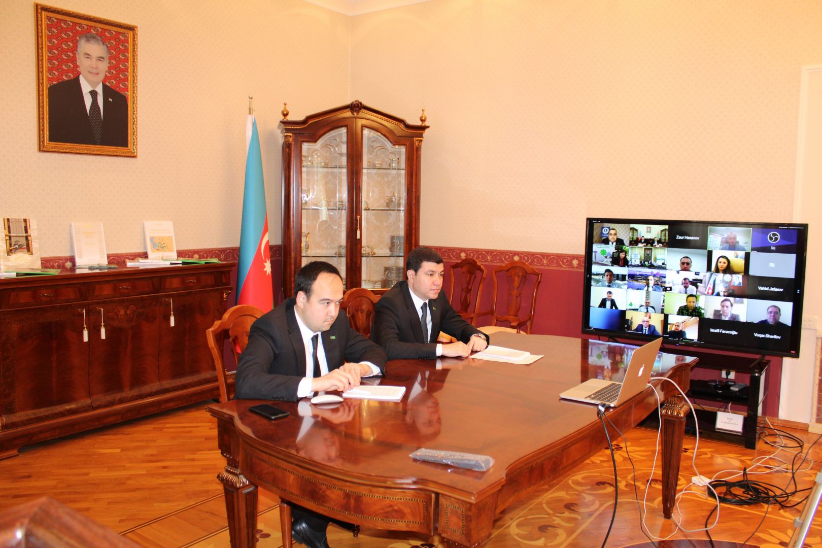 Обсуждено укрепление партнерства между деловыми кругами Туркменистана и Азербайджана (ФОТО)