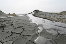 Azerbaijani president, first lady attend ceremony of laying foundation of Mud Volcanoes Tourism Complex (PHOTO)