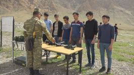 Школьники приняли участие в занятиях в Учебном центре Общевойсковой армии Нахчывана (ФОТО/ВИДЕО)