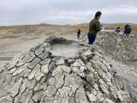В Азербайджане организован медиатур в Туристический комплекс грязевых вулканов (ФОТО)