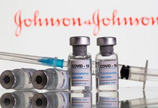 "Johnson & Johnson" şirkəti koronavirus peyvəndinin istehsalını dayandırıb