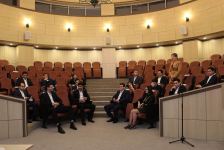 Ректор Бакинской высшей школы нефти встретился с членами Молодежного объединения ПЕА (ФОТО)