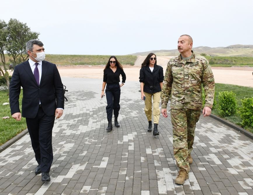 Президент Ильхам Алиев и Первая леди Мехрибан Алиева посетили Джебраильский и Зангиланский районы (ФОТО/ВИДЕО) (версия 9)